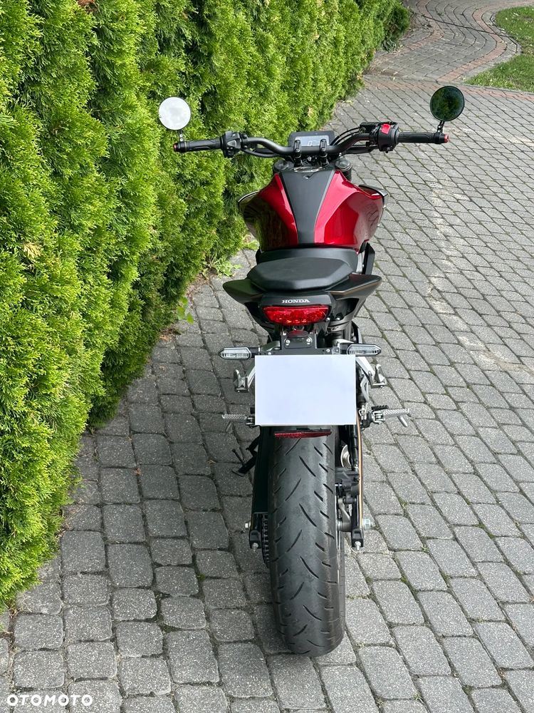 Honda CB - 21