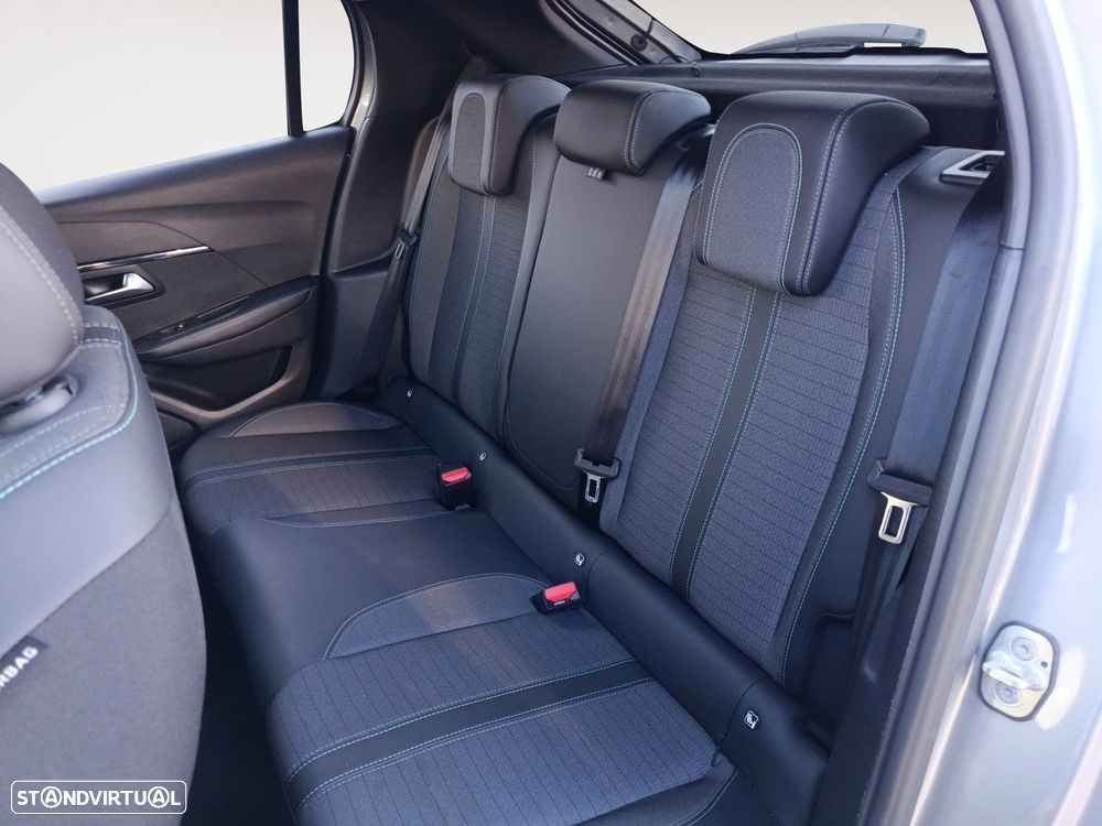 Peugeot 208 1.2 PureTech Allure EAT8 - 13