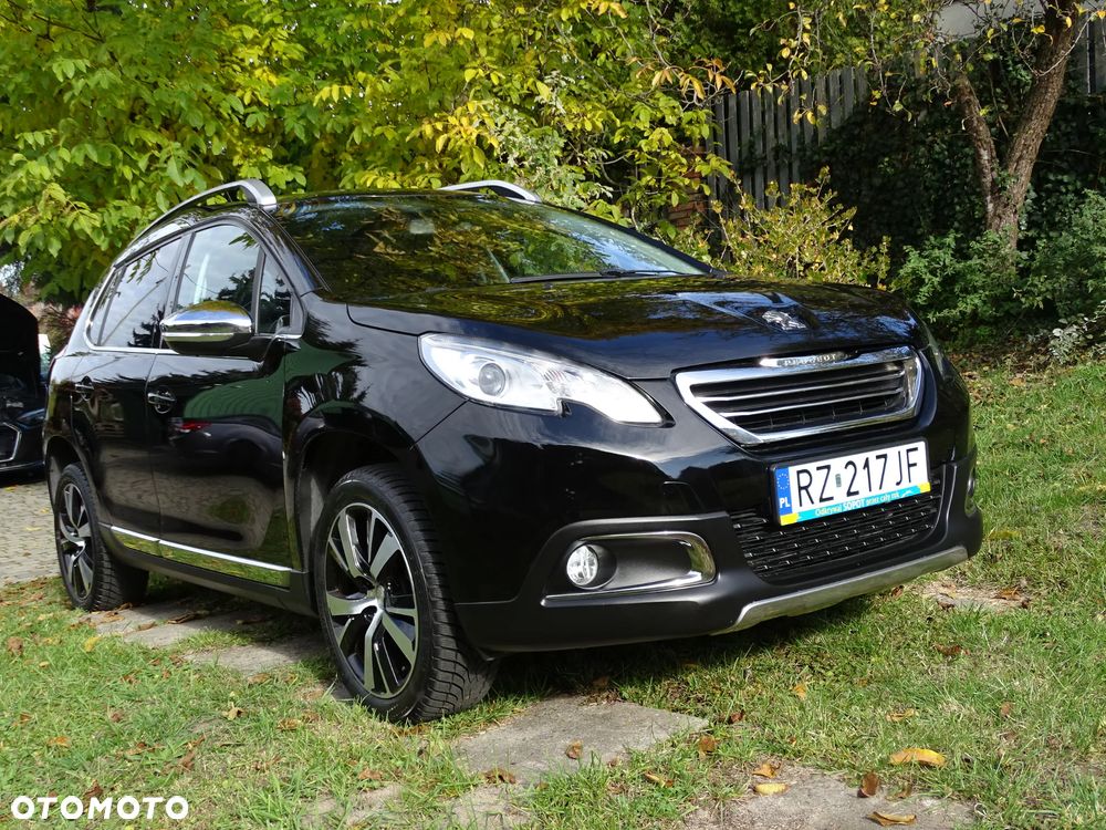 Peugeot 2008 1.6 e-HDi Allure S&S - 24
