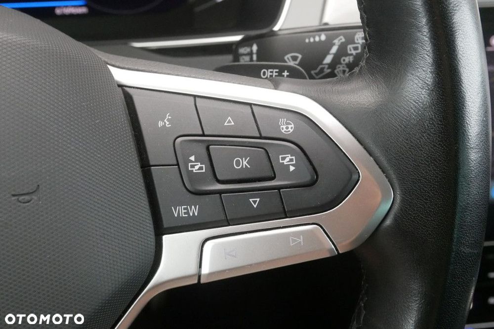 Volkswagen Passat Variant 2.0 TDI SCR Business DSG - 28