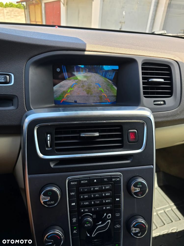 Volvo V60 - 13