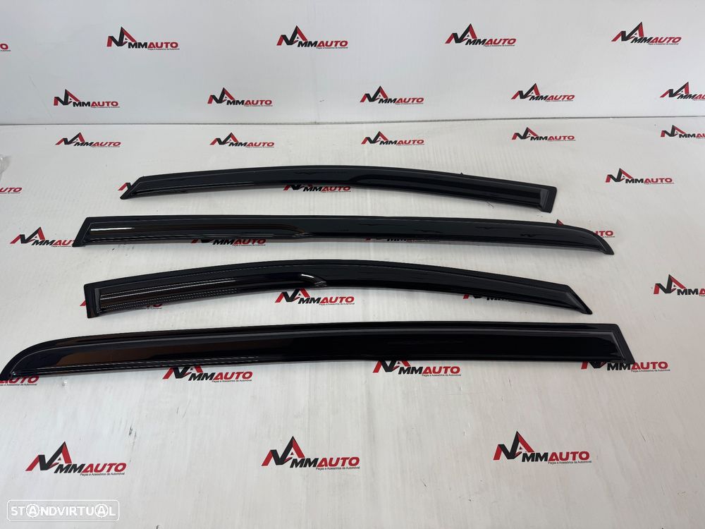 Chuventos Exteriores Kia Sportage KX5 Pretos