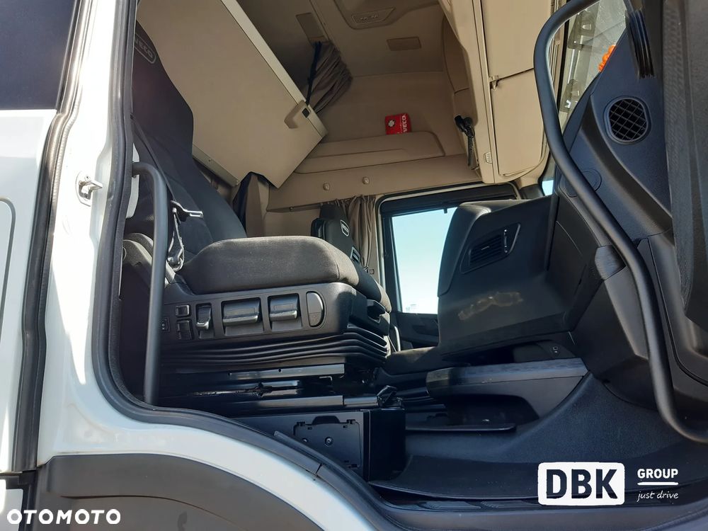 Iveco AS440ST/P - 11