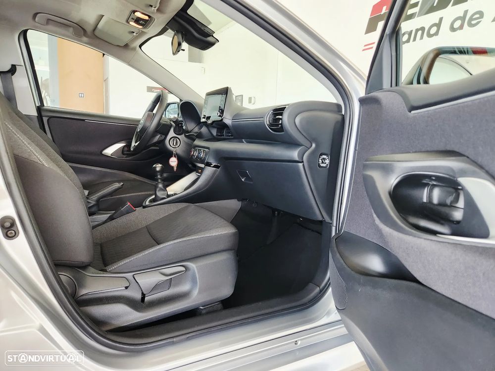 Toyota Yaris 1.5 VVT-i Style - 48