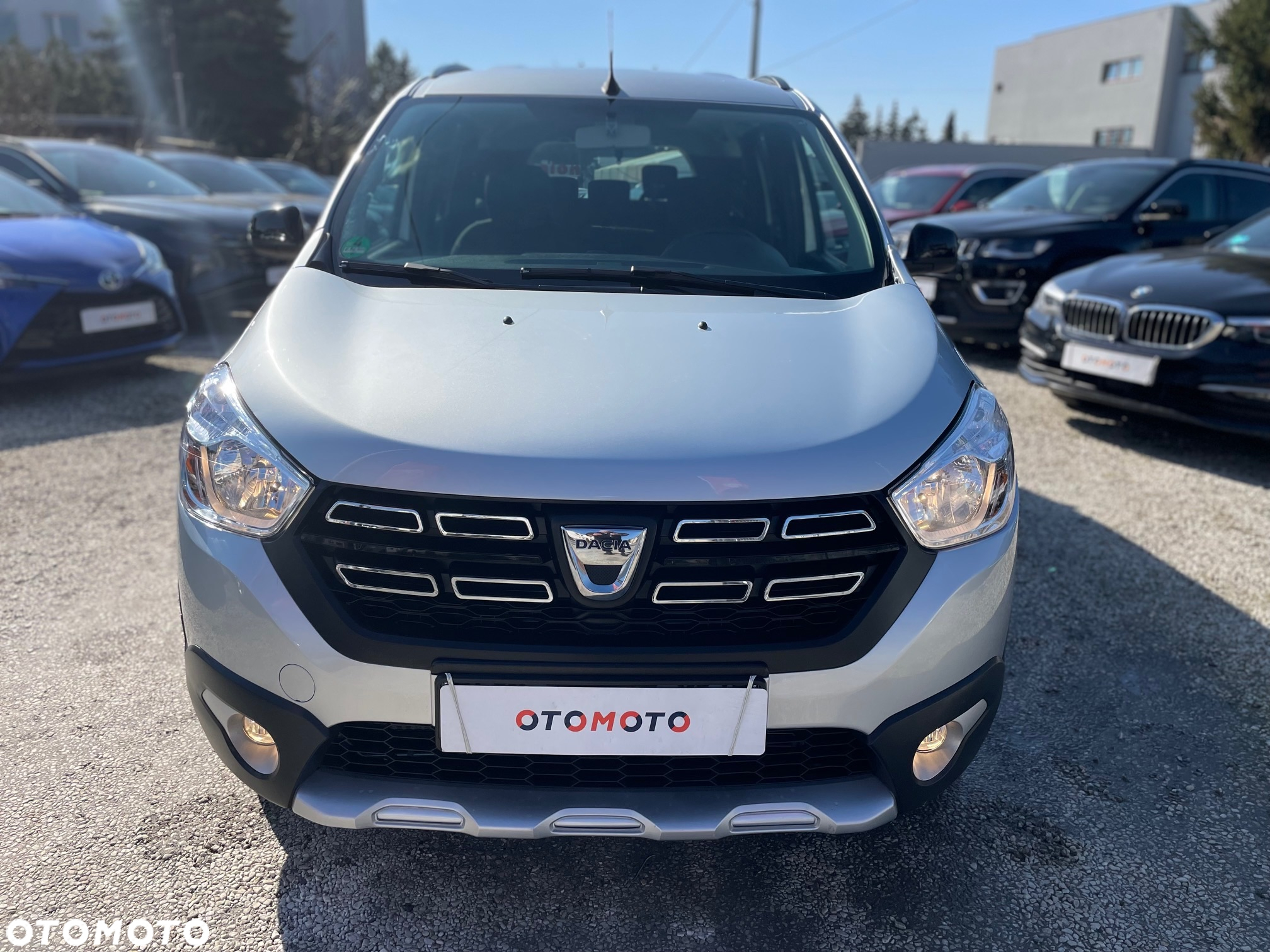 Dacia Lodgy Blue dCi 115 (7-Sitzer) Stepway Selection Blue - 2