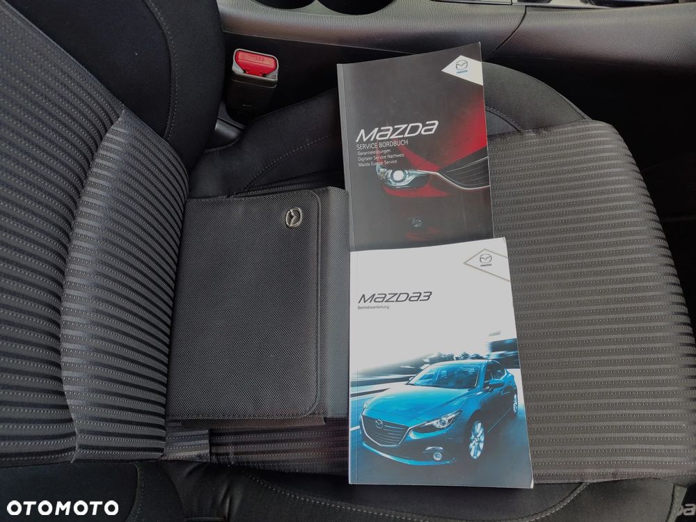 Mazda 3 SKYACTIV-G 120 NAKAMA - 40