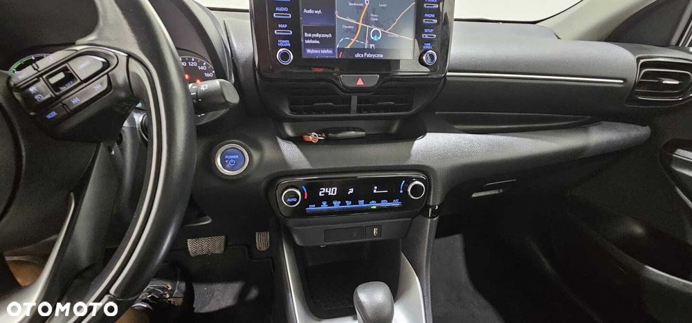 Toyota Yaris - 15