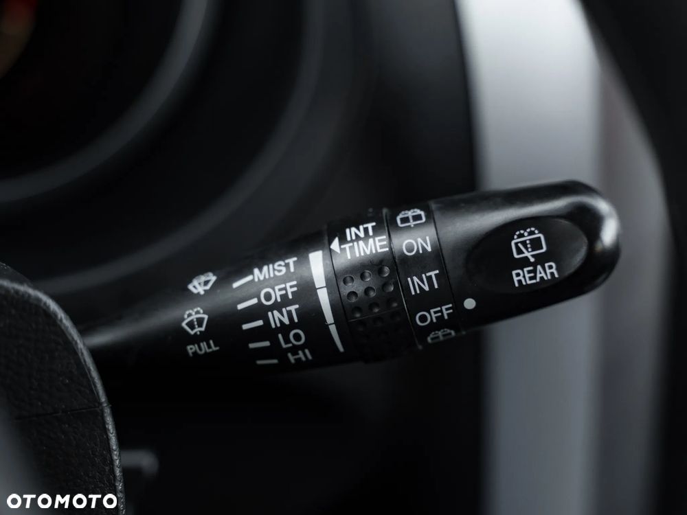 Suzuki Grand Vitara 1.9 DDiS Comfort + DPF Family - 37