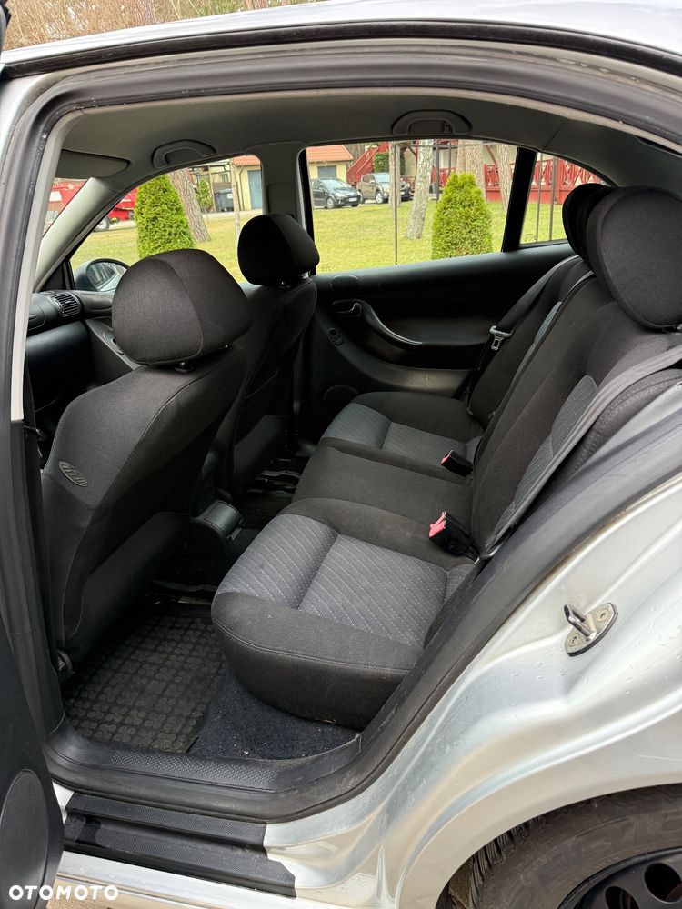 Seat Leon 1.9 TDI 150 Sport - 10