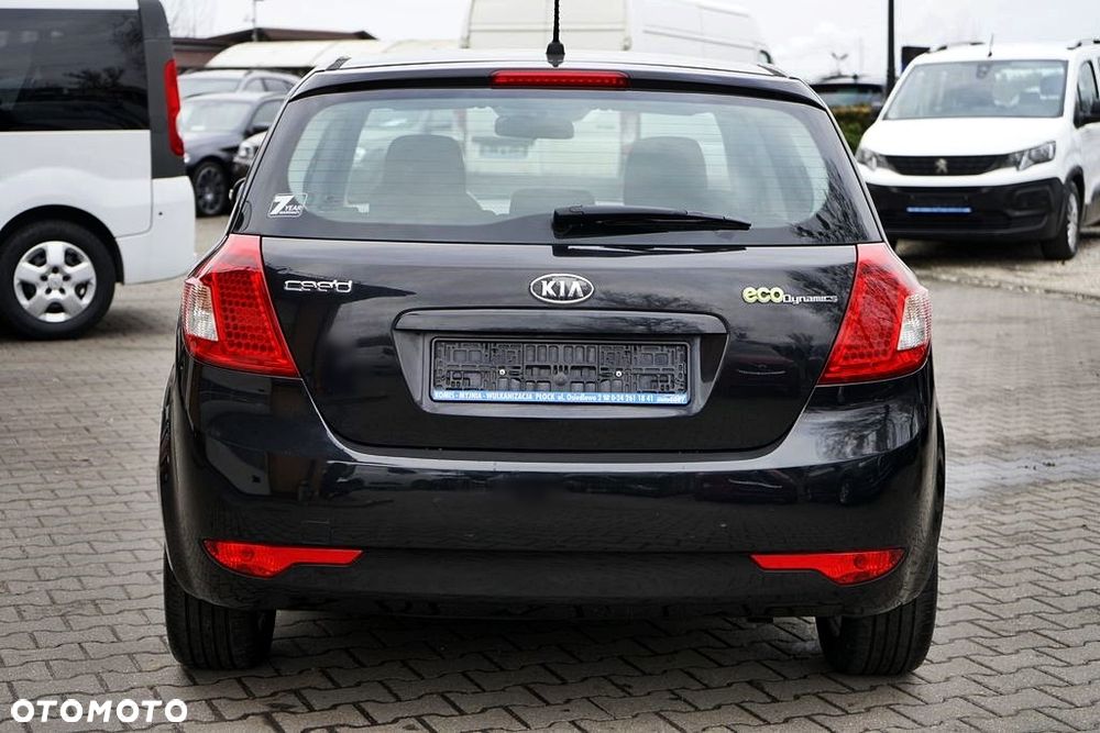 Kia Ceed 1.6 CRDi 90 ISG Spirit - 5