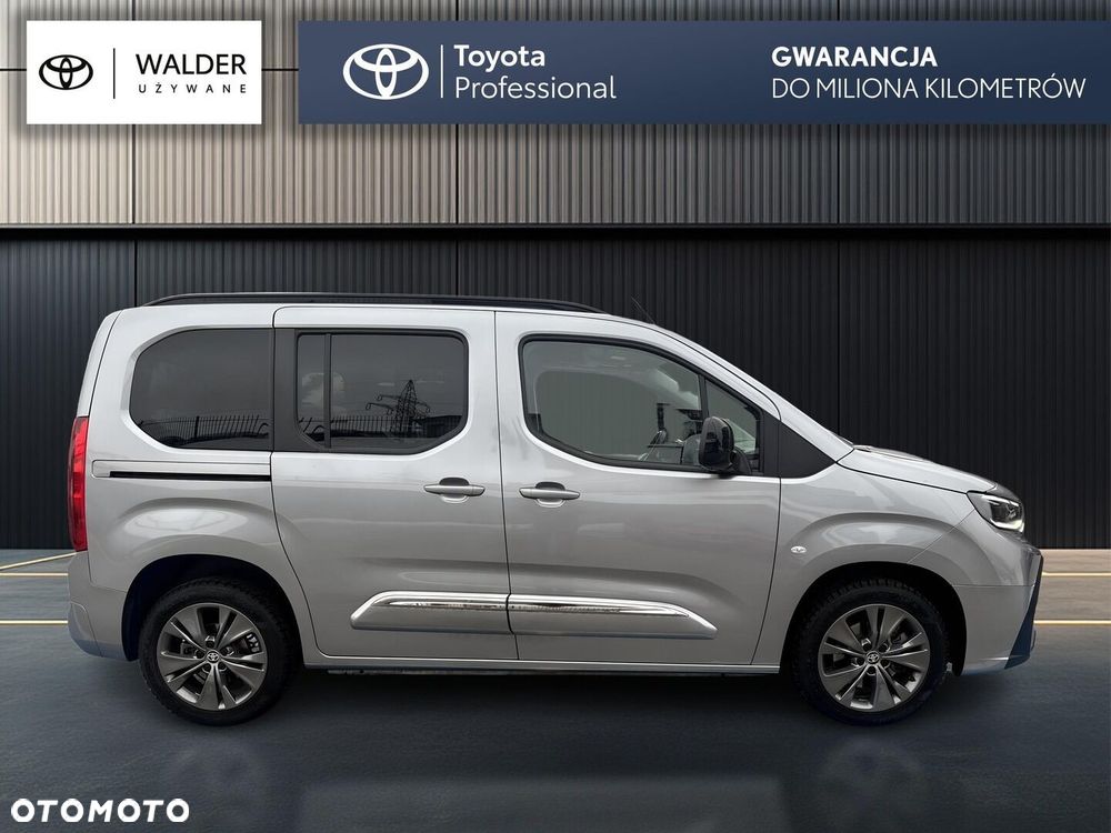 Toyota Proace City Verso 1.5 D-4D Family - 4