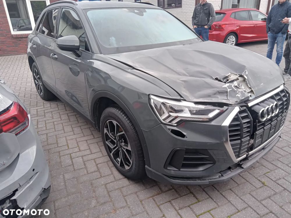 Audi Q3 40 TDI Quattro S Line S tronic - 3