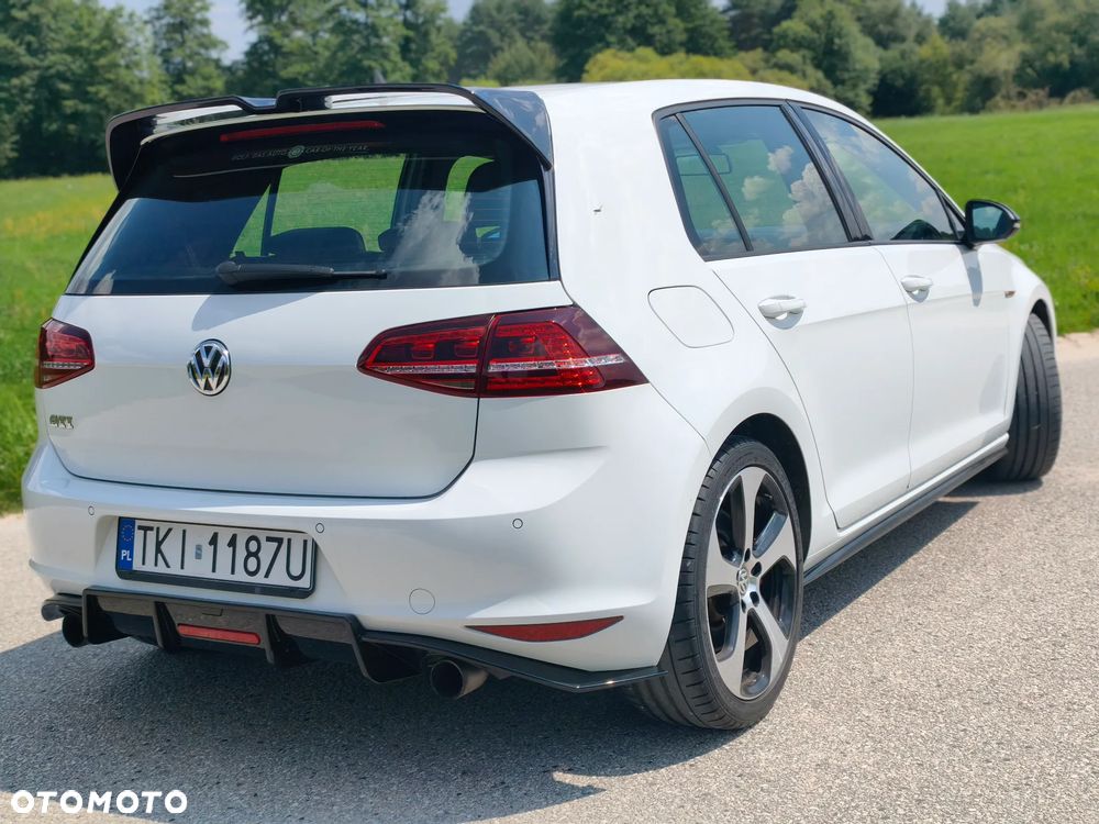 Volkswagen Golf GTI BlueMotion Technology - 9