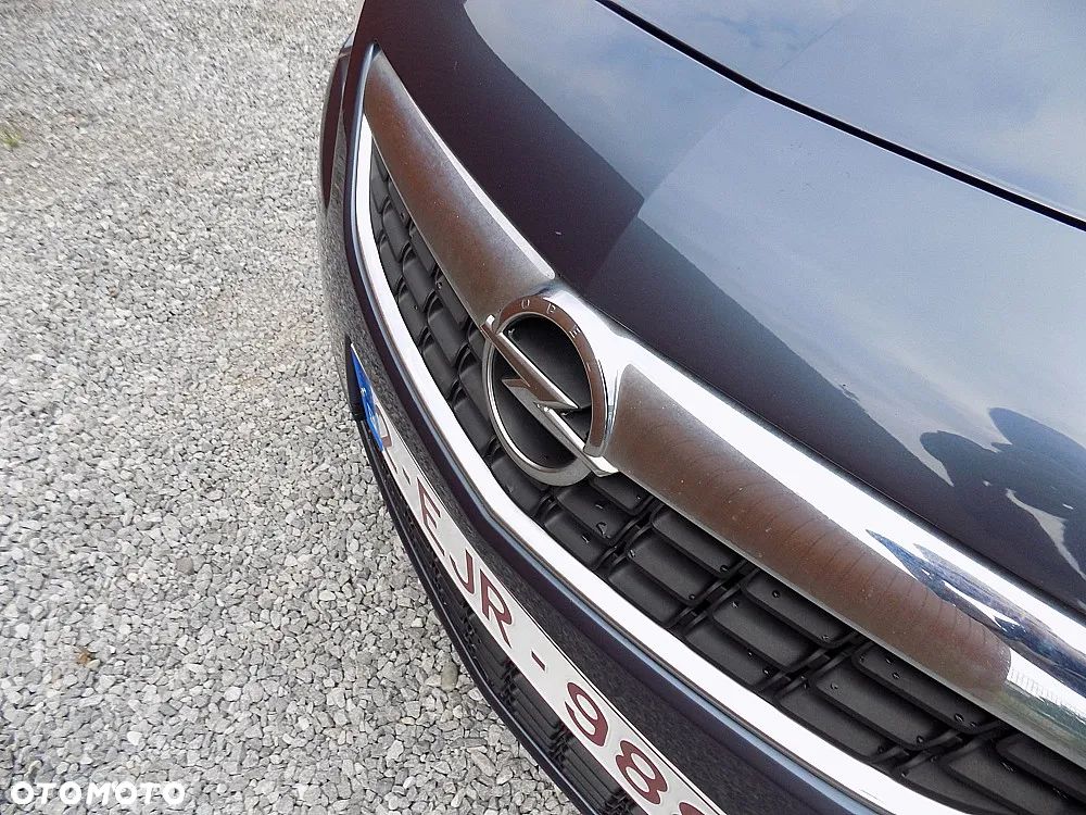 Opel Astra 1.7 CDTI DPF - 21