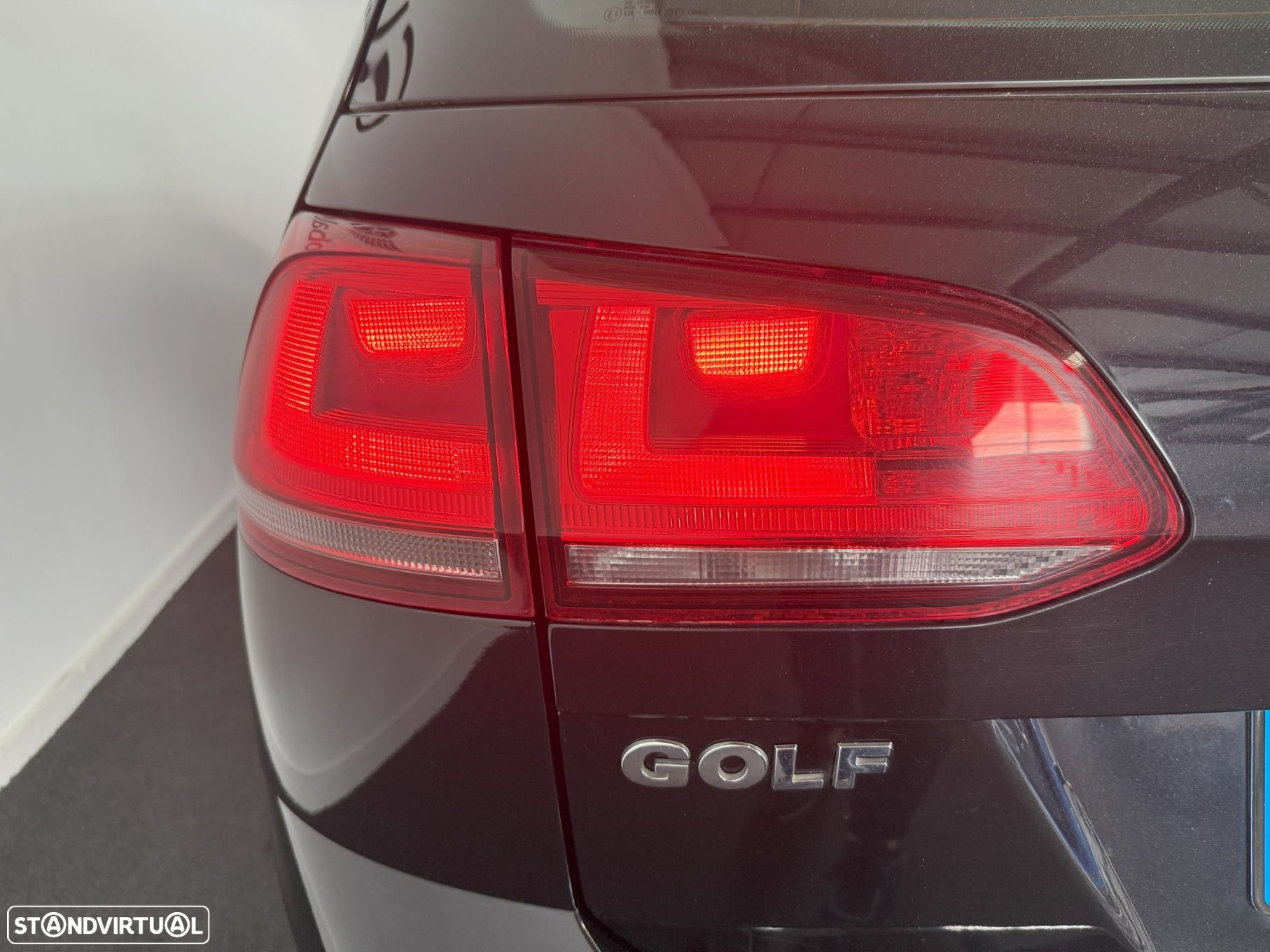 VW Golf Variant 1.6 TDi Confortline - 24