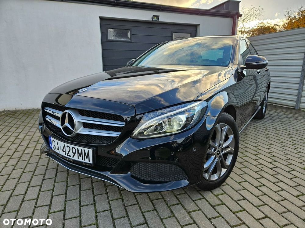 Mercedes-Benz Klasa C 180 9G-TRONIC Exclusive - 1