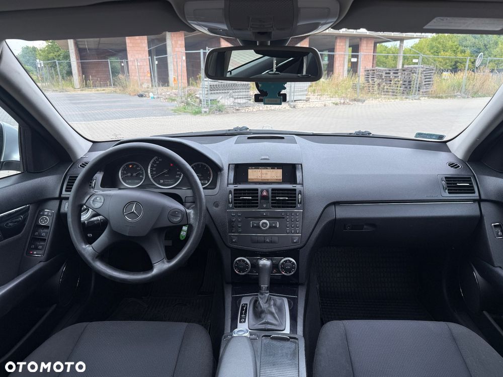 Mercedes-Benz Klasa C 200 CDI DPF Automatik Avantgarde - 17
