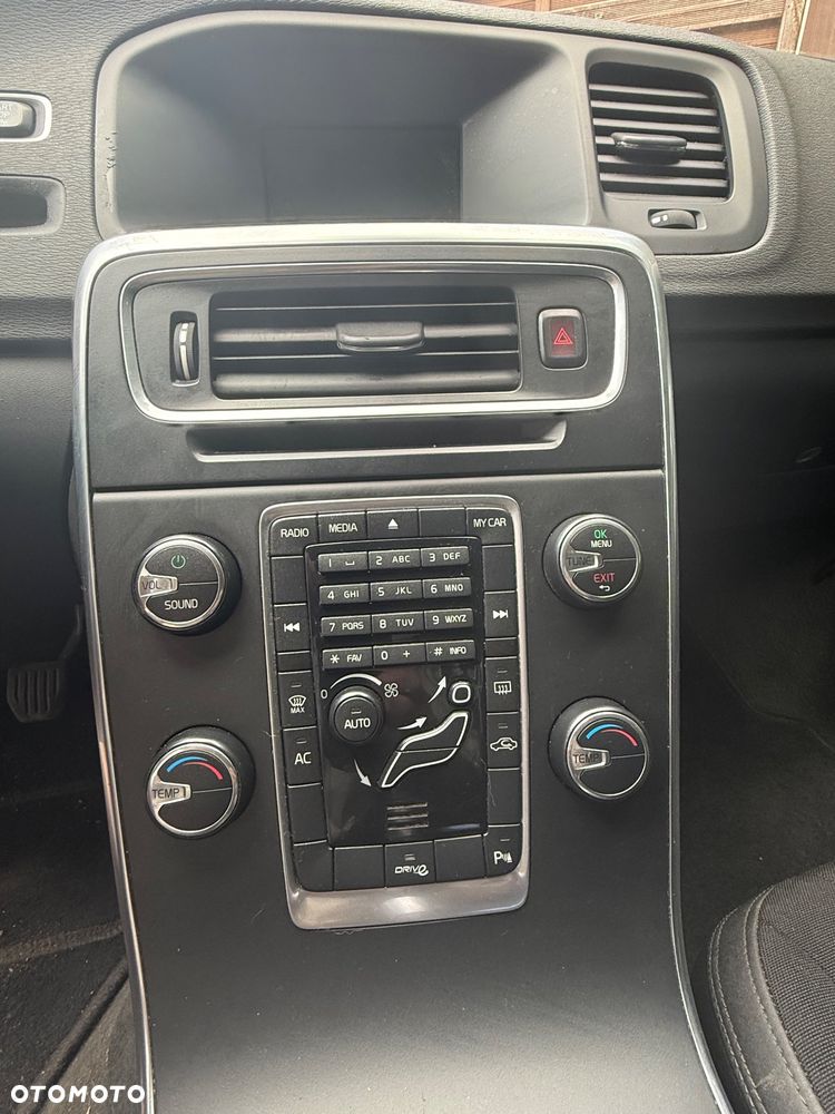 Volvo S60 D4 - 14