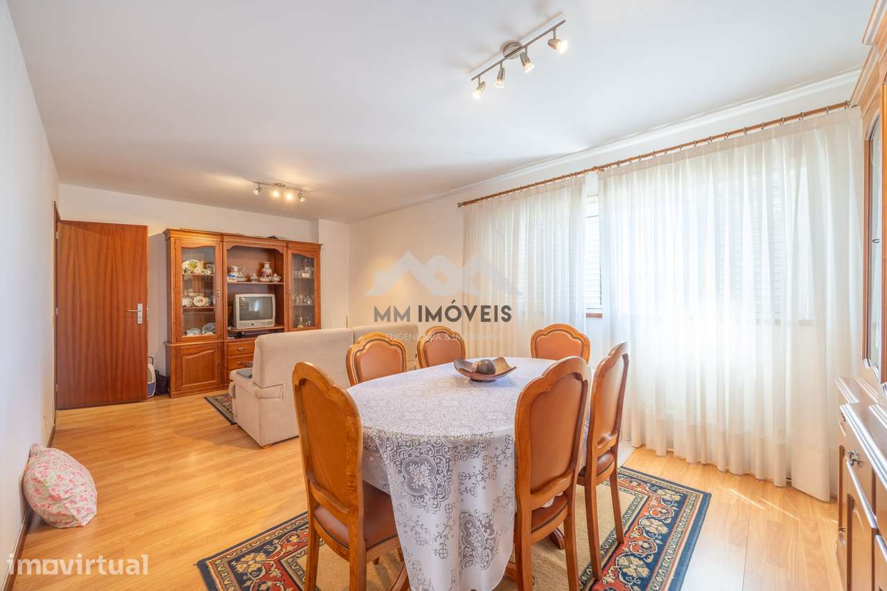 Apartamento T2 Perafita | 3 Frentes | Bom Estado - Grande imagem: 4/22