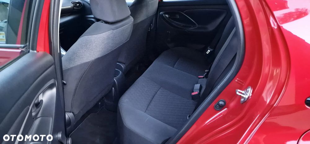Toyota Yaris 1.5 Comfort CVT - 22