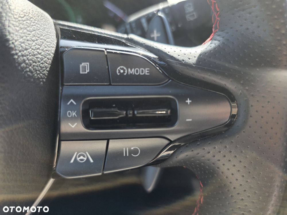 Hyundai i30 1.5 T-GDI 48V-Hybrid DCT N-Line - 9