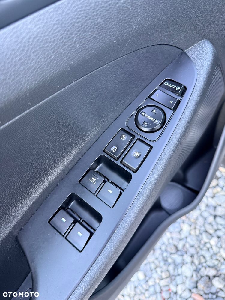 Hyundai Tucson blue 1.7 CRDi 2WD Advantage - 15