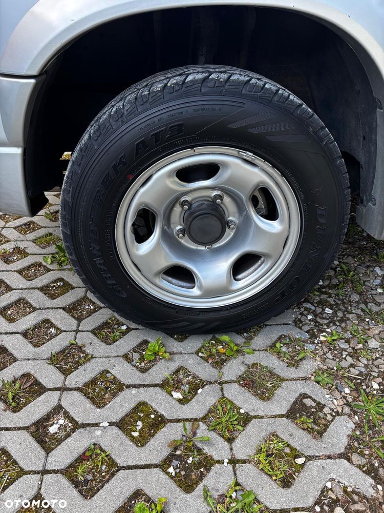 Suzuki Grand Vitara 1.6 - 7