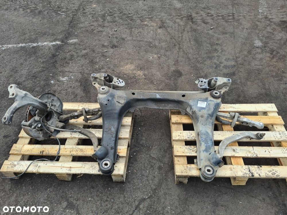 SANKI PRZÓD AUDI A4 B6 - 1