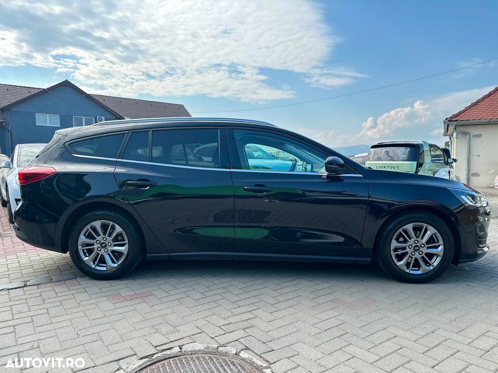 Ford Focus 1.5 EcoBlue Start-Stopp-System Aut. TITANIUM DESIGN - 16