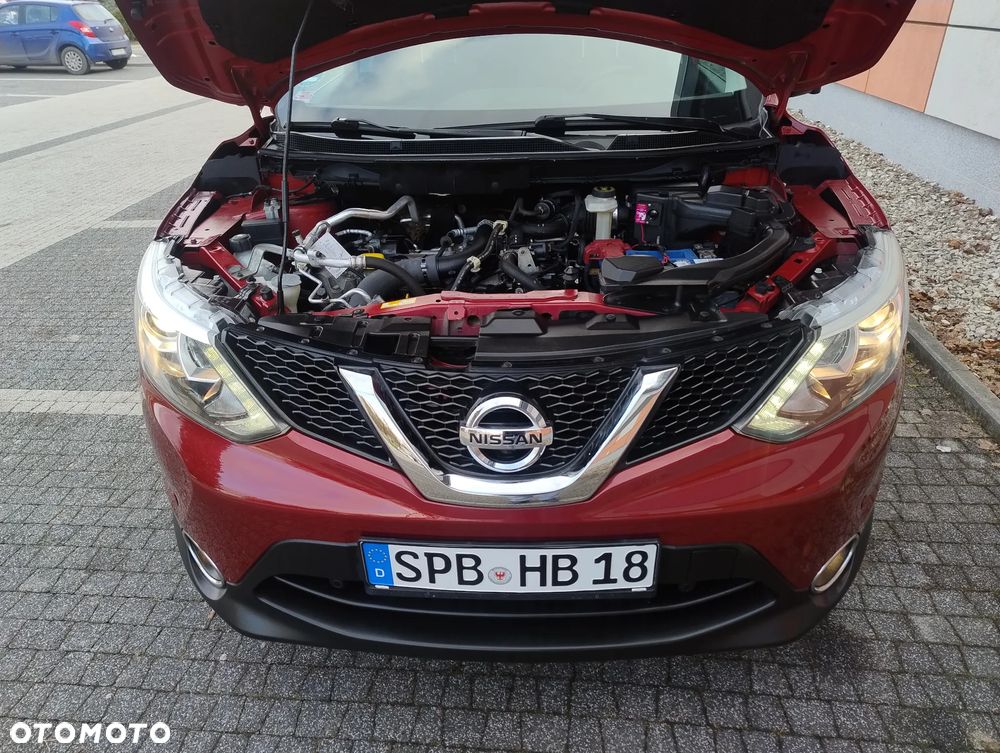 Nissan Qashqai 1.2 DIG-T TEKNA+ - 23