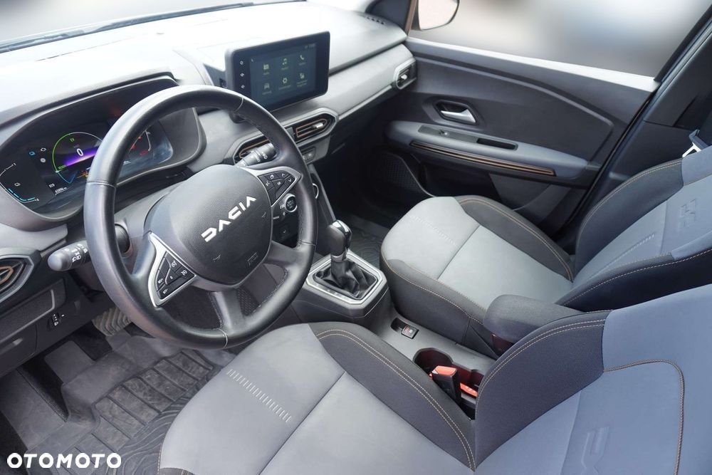 Dacia Jogger 1.6 Full Hybrid 140 Extreme+ MMT 7os - 16