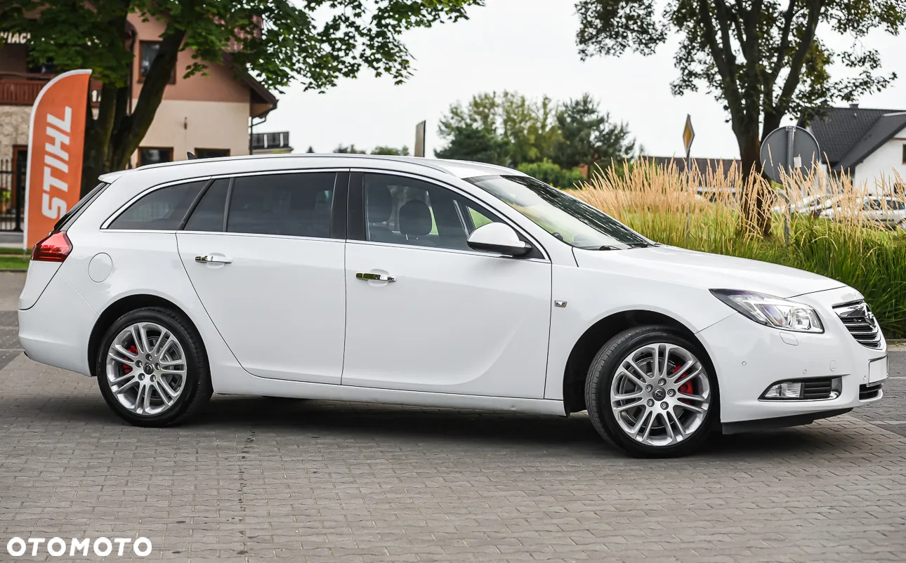 Opel Insignia 2.0 T Cosmo - 11