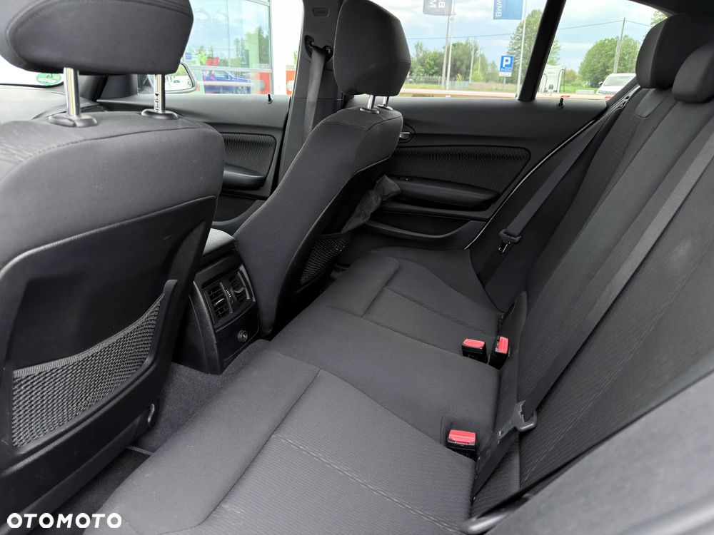 BMW Seria 1 118i Advantage - 8