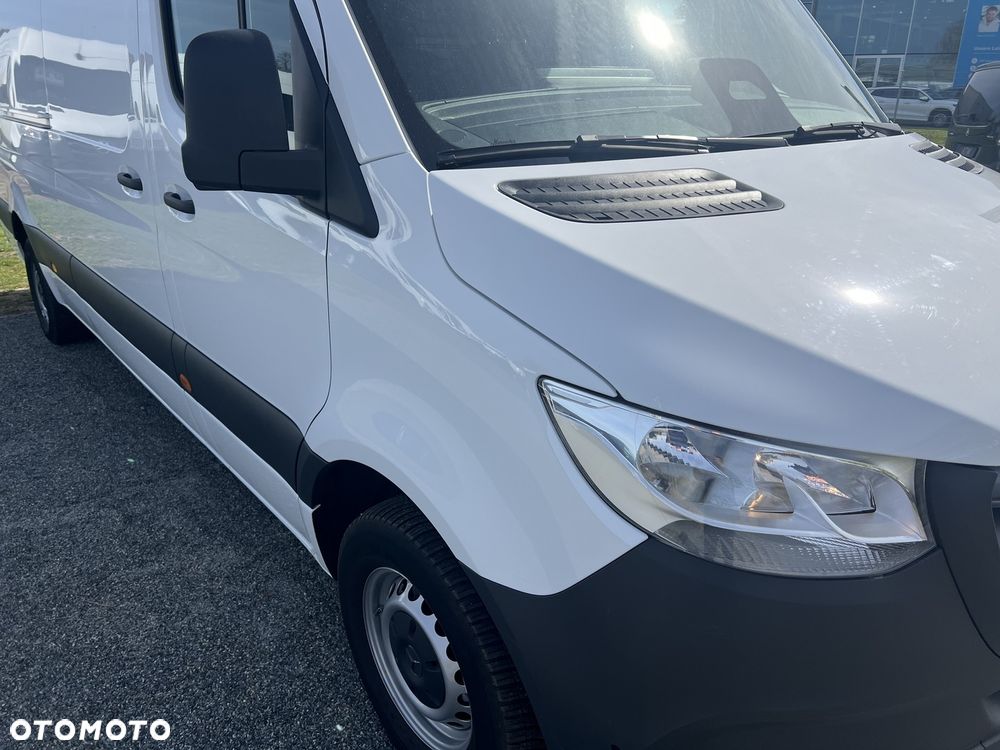 Mercedes-Benz Sprinter - 7