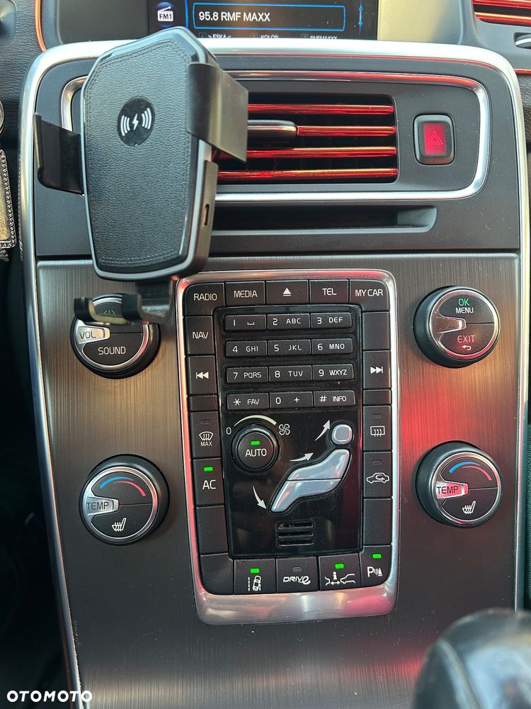 Volvo S60 DRIVe Summum - 19