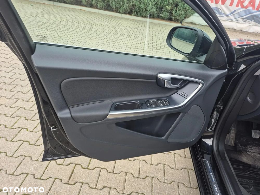 Volvo S60 - 11