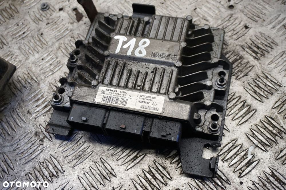 STEROWNIK SILNIKA KOMPUTER LAGUNA III PH1 1.5 DCI 8200882381 S122326133A RENAULT 2007-2012 - 1
