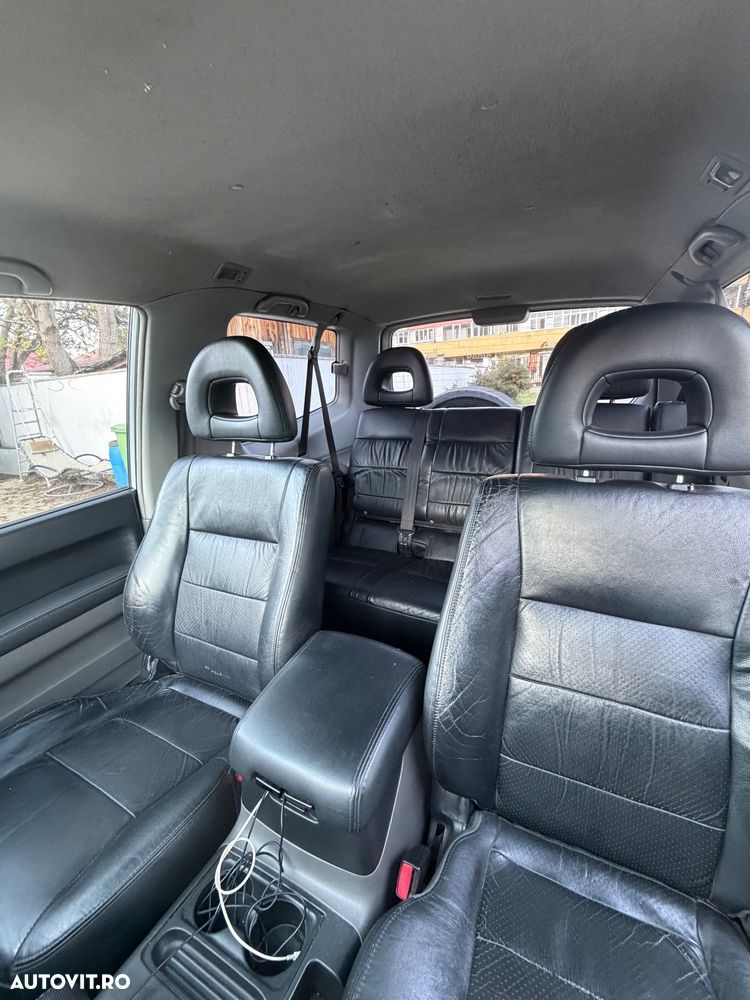 Mitsubishi Pajero 3.2 DI-D Automatik Liberty - 7