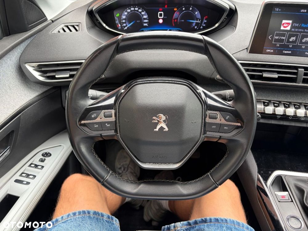 Peugeot 5008 1.5 BlueHDi Allure S&S - 10