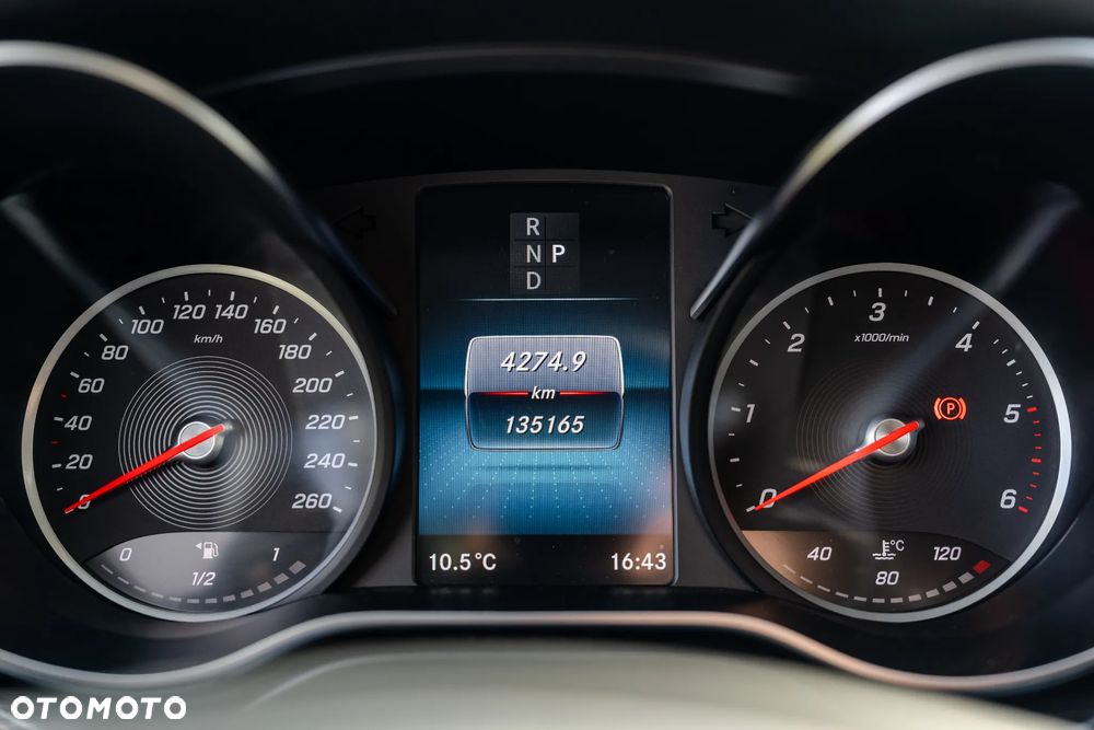 Mercedes-Benz Klasa V 300 d 4-Matic 9G-Tronic (ekstra d³) - 23