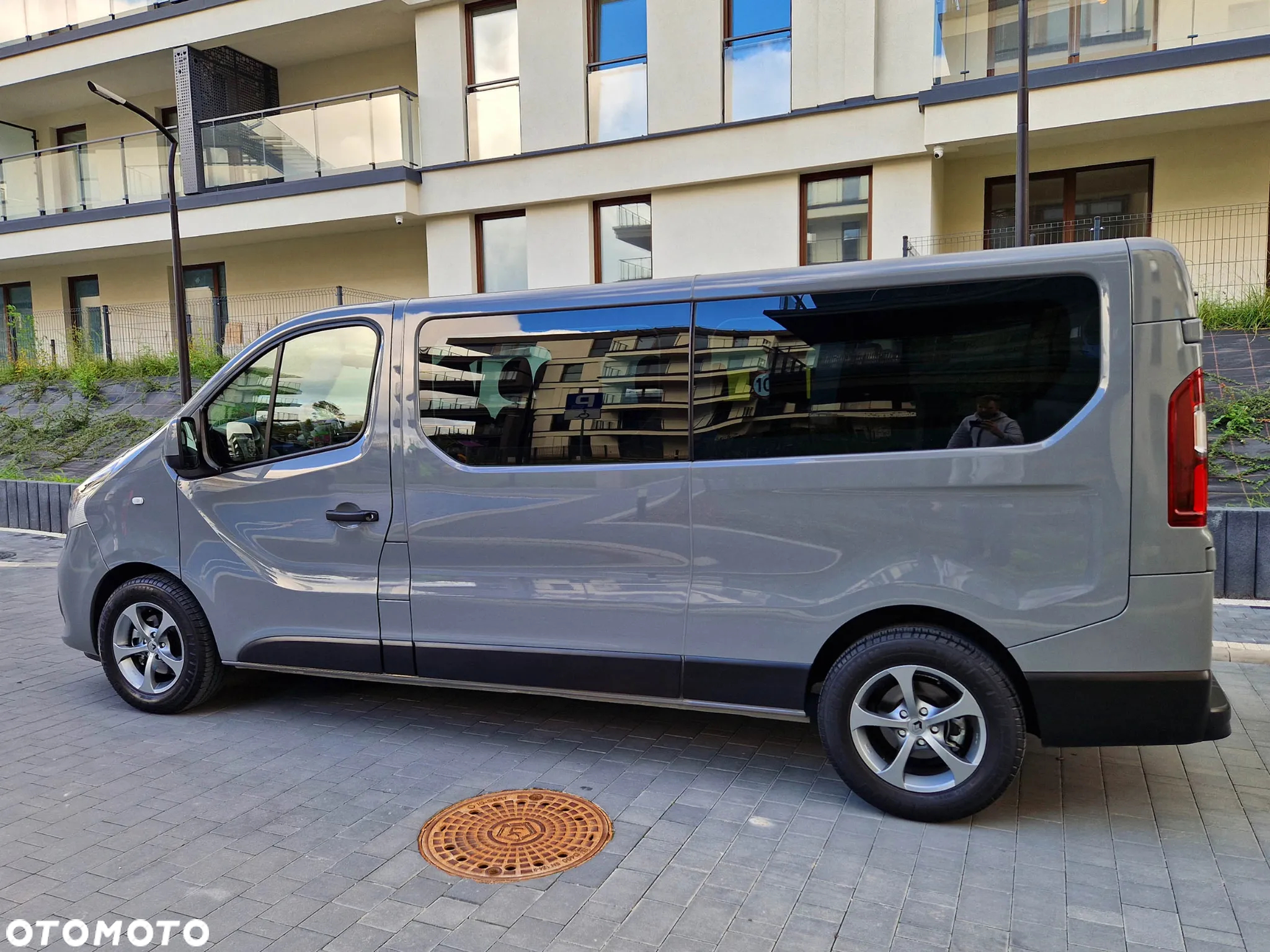 Renault Trafic Grand SpaceClass 1.6 dCi - 13