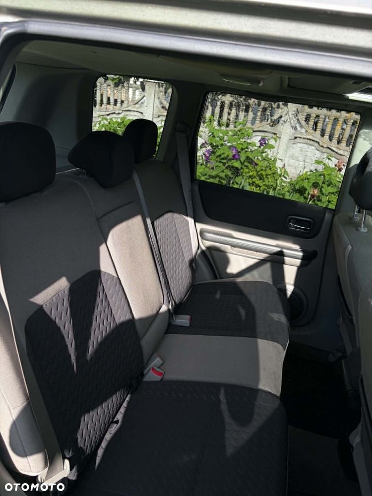 Nissan X-Trail - 8