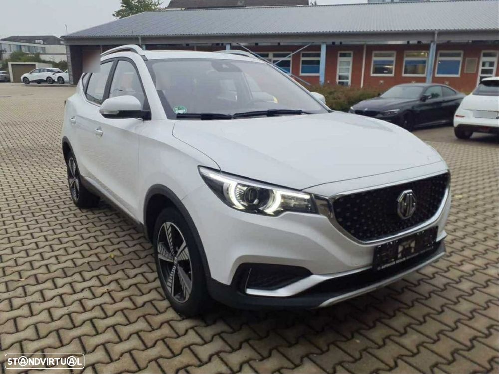 MG ZS EV 44.5 kWh Luxury - 3