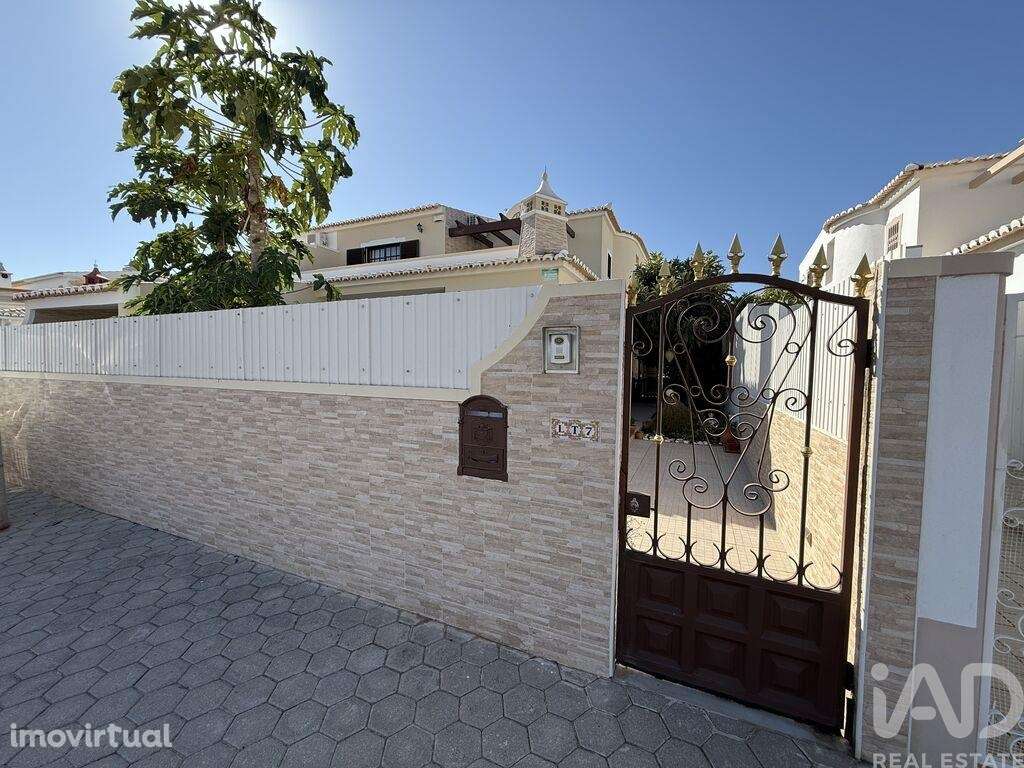 Casa / Villa T3 em Alcantarilha e Pêra de 186,00 m2 - Grande imagem: 5/29