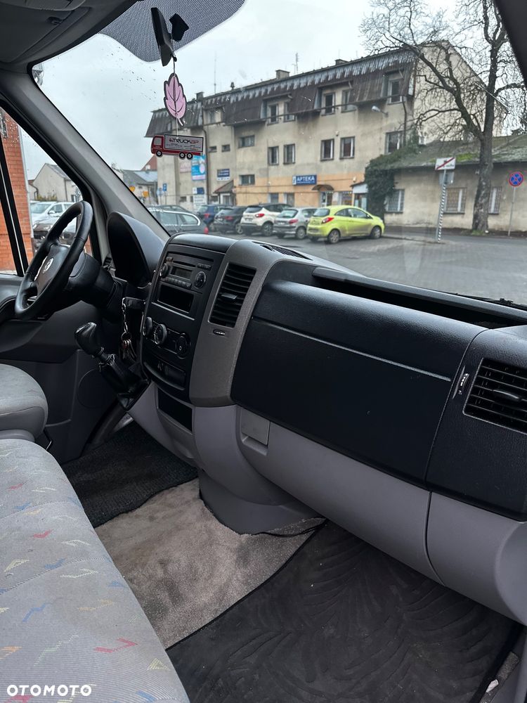 Volkswagen Crafter - 14