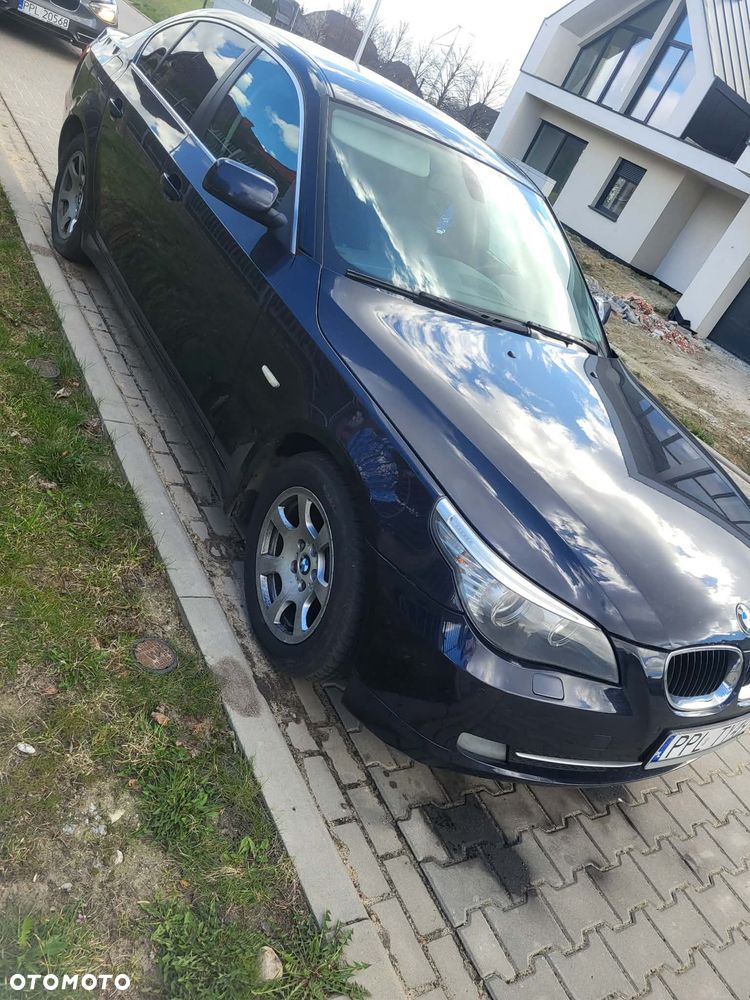 BMW Seria 5 520d - 3