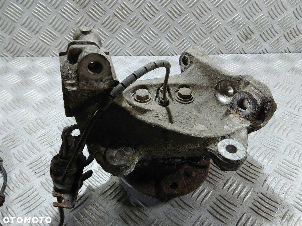 ZWROTNICA LEWA PRZEDNIA BMW E90 - 2