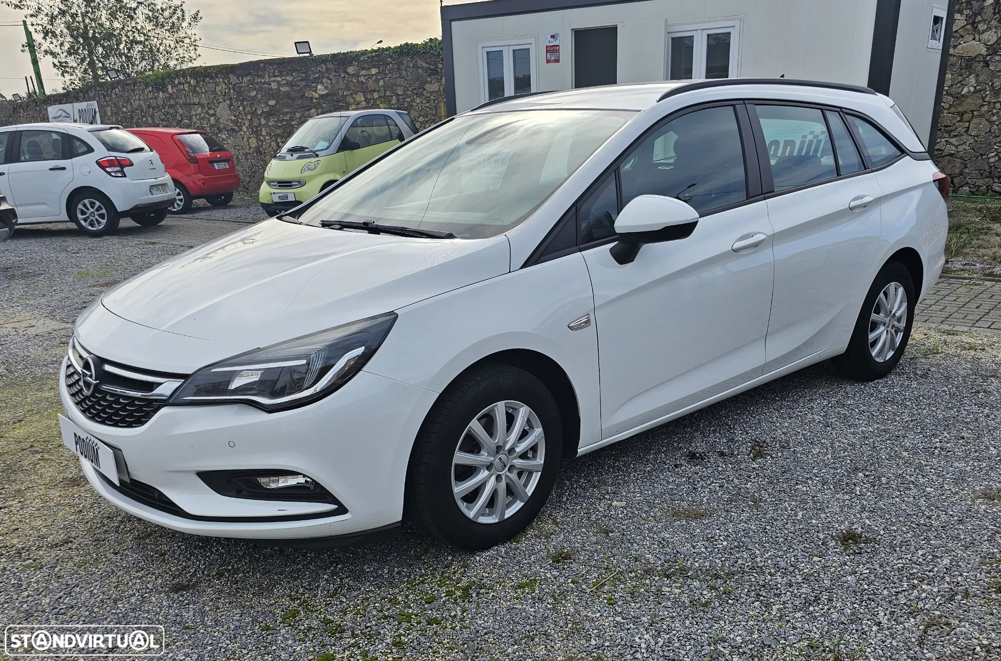 Opel Astra Sports Tourer 1.6 CDTI Business Edition S/S - 2
