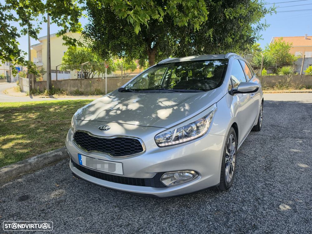 Kia Ceed SW 1.6 CRDi TX Prime - 1