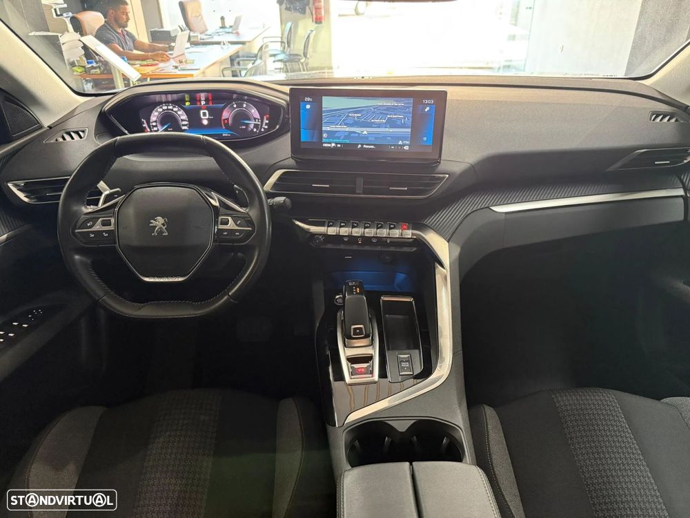 Peugeot 3008 1.5 BlueHDi Allure EAT8 - 16